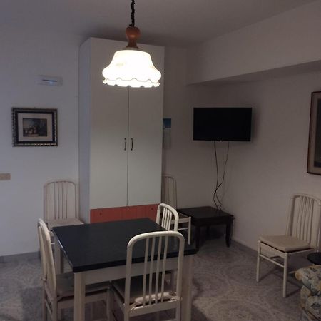 Case Vacanza Armando "Lipari" กานเนโต ภายนอก รูปภาพ